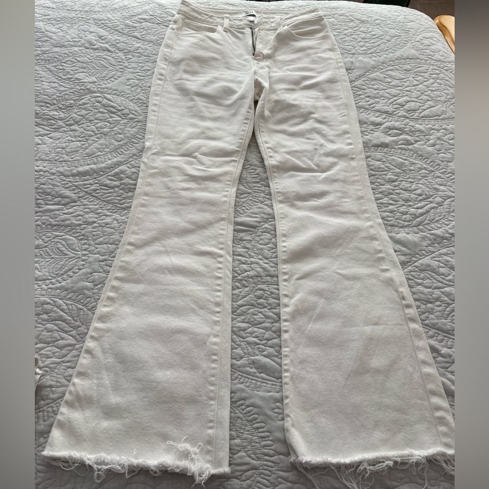 JBD Vintage White Flared Jeans